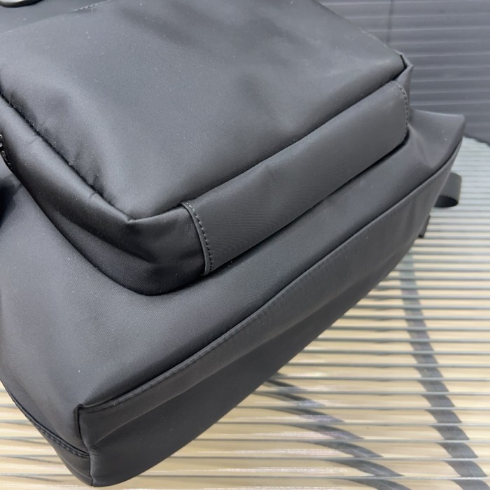 Nylon bag ,AAAA ,size 40x33cm,no box,  B88-1849