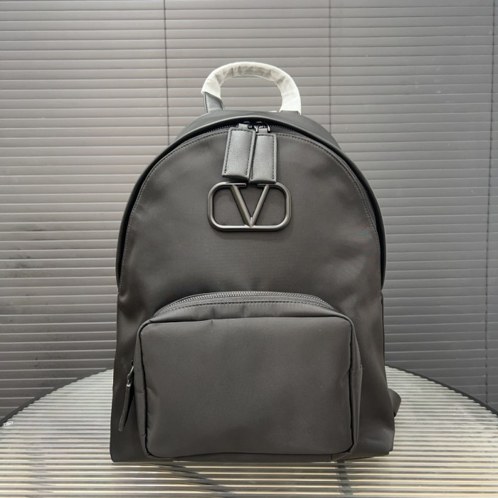 Nylon bag ,AAAA ,size 40x33cm,no box,  B88-1849