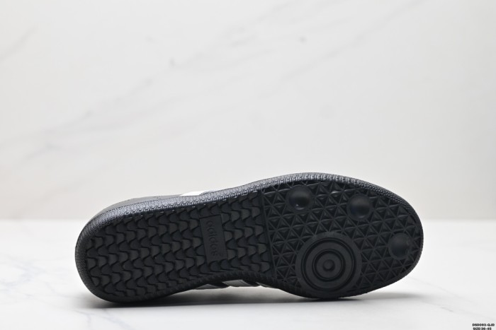 Women men  runner sneaker shoes,  with box,size 36-45，SS60-2773