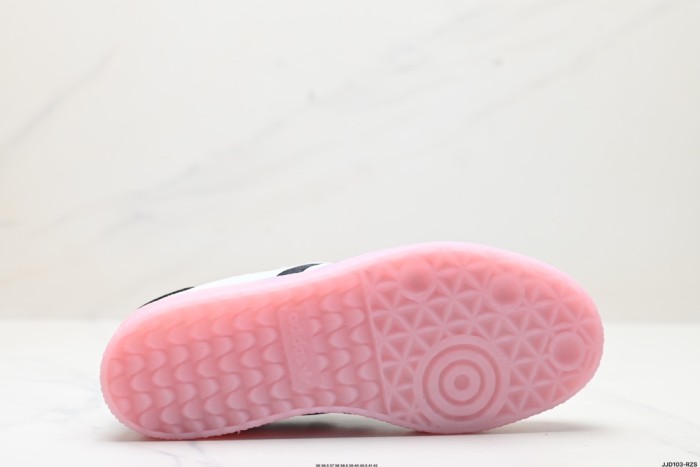 Women runner sneaker shoes,  with box,size 36-42，SS60-2786