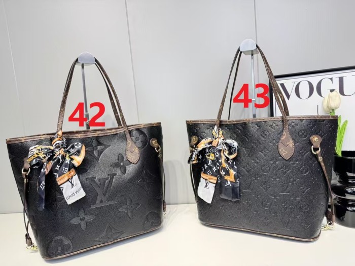 PU leather bag, budget,no box,size 40x28x15.5cm, B35-42-43