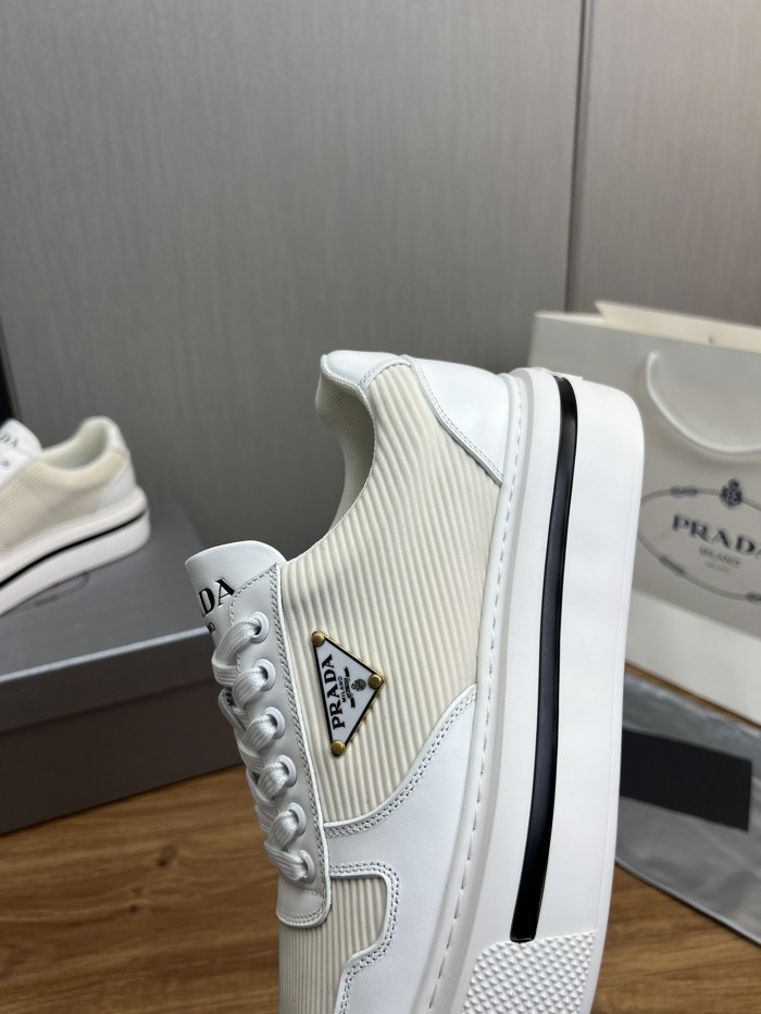 Men flat sneaker shoes,size 38-45, SS110-527-528