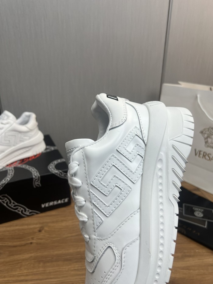 Men flat sneaker shoes,size 38-45, SS110-538-539