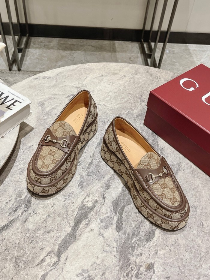 Women's flat shoes,size 35-40, SS70-2123-2124