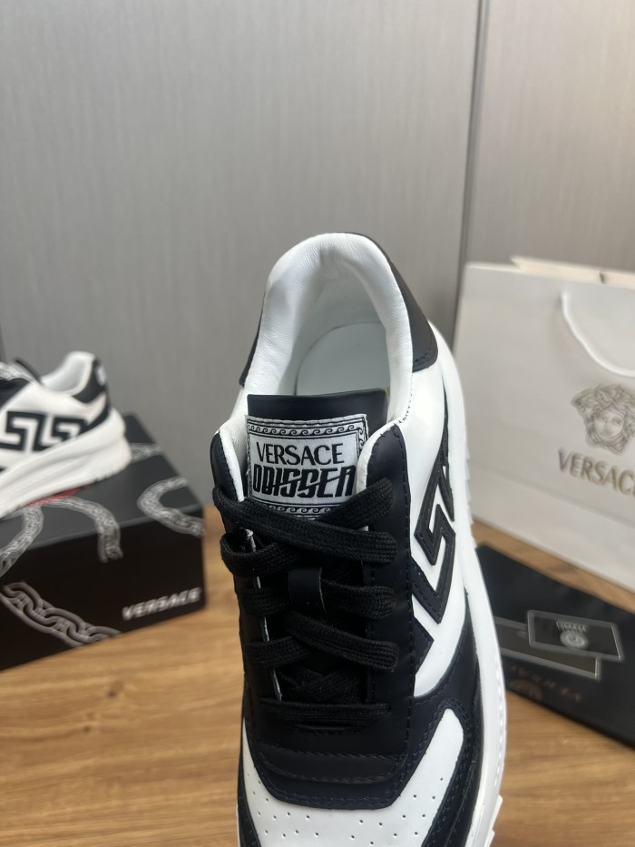 Men flat sneaker shoes,size 38-45, SS110-540-541