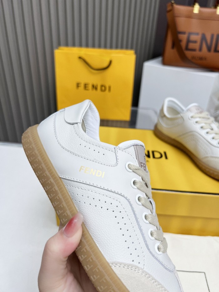 High quality women flat sneaker shoes,size 35-40, SS110-544-548