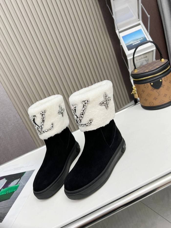 High quality women boots shoes,size 35-42, SS120-226-228