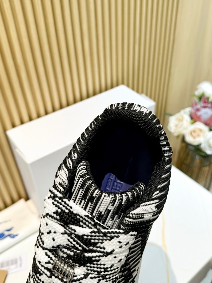 Women's men flat sneaker shoes,size 35-45, SS110-549-553
