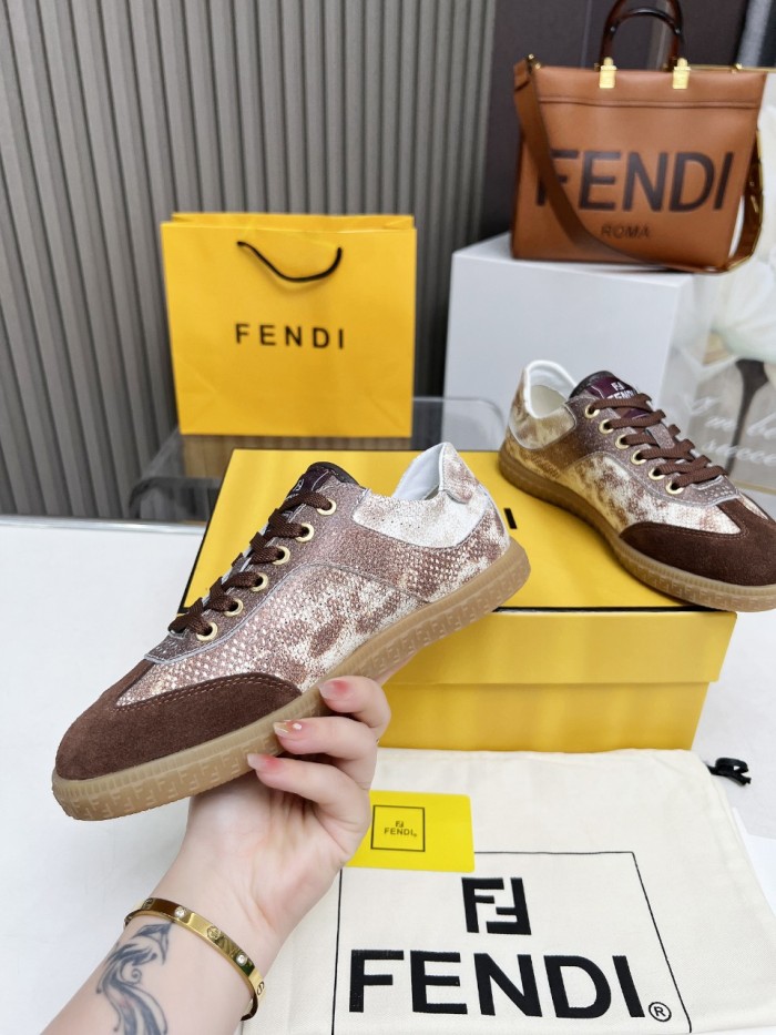High quality women flat sneaker shoes,size 35-40, SS110-544-548
