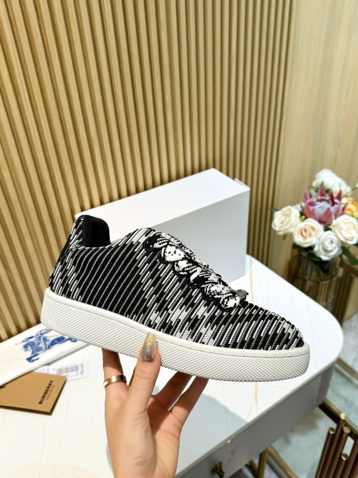 Women's men flat sneaker shoes,size 35-45, SS110-549-553