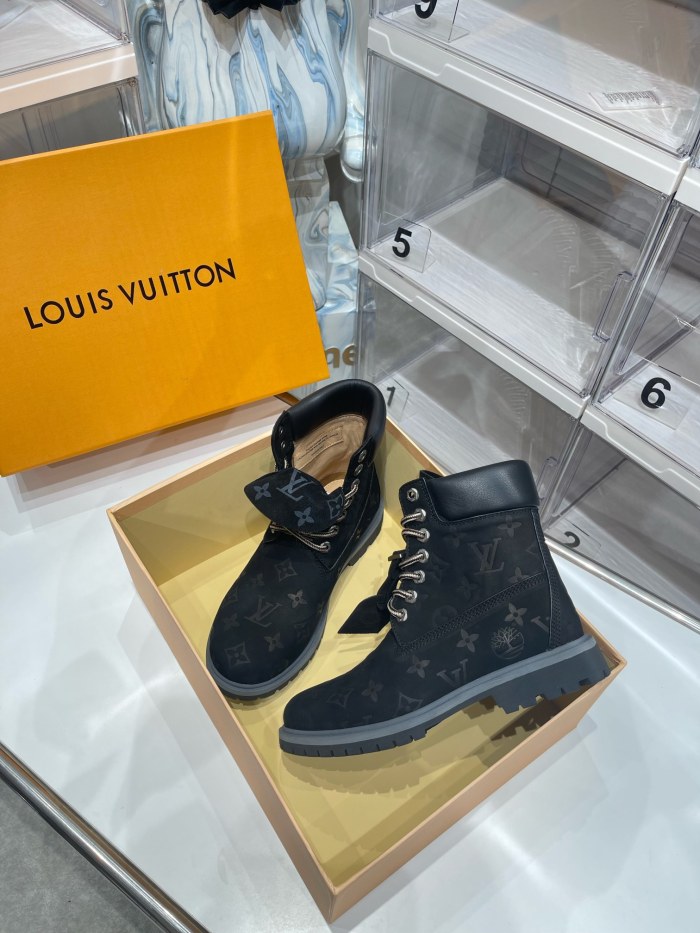 High quality women men boots shoes,size 35-45, SS138-122-125