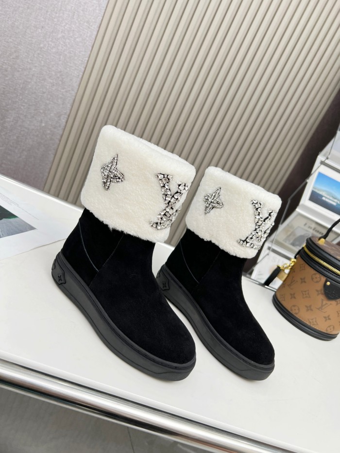 High quality women boots shoes,size 35-42, SS120-226-228