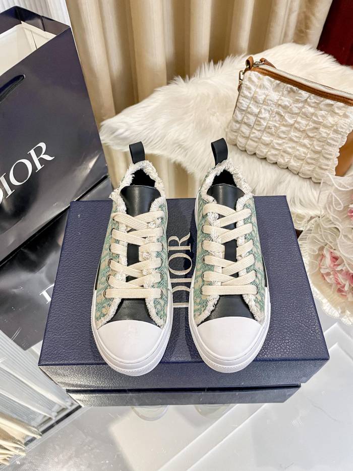 Women's men flat sneaker shoes,  size 35-45, SS80-598