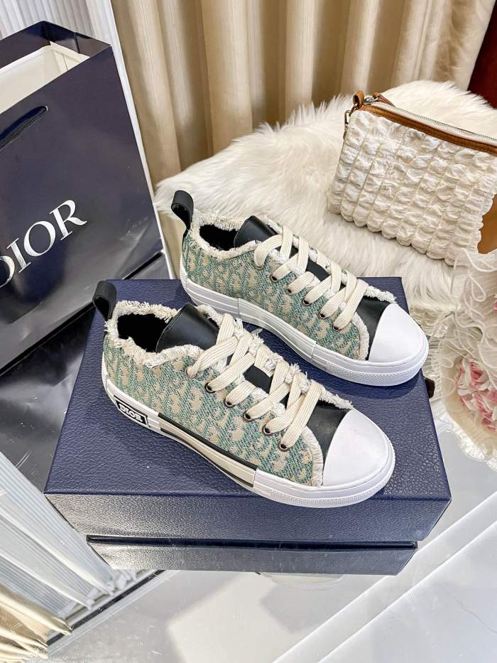 Women's men flat sneaker shoes,  size 35-45, SS80-598