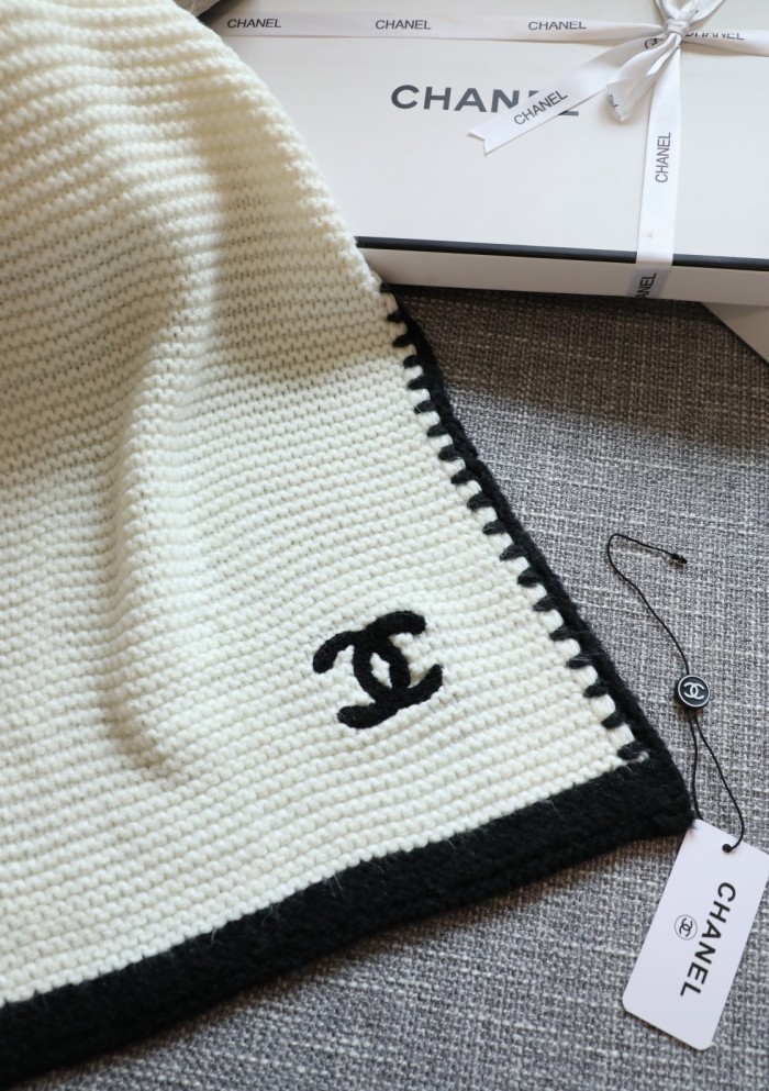 Cashmere cotton scarf , size 33x170cm, no box. SF25-26