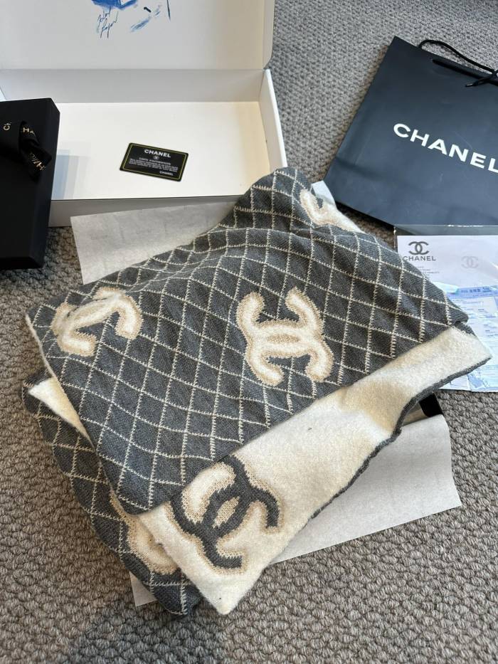 Cashmere cotton scarf, no box. SF25-27-29