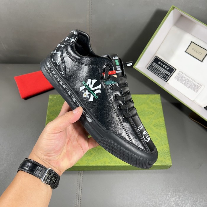 Men flat sneaker shoes,size 38-44, SS88-834-836