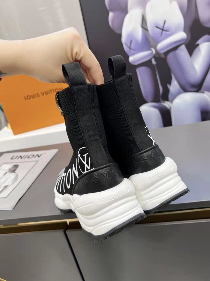 Wowen sneakers shoes, size 35-42, SS98-541