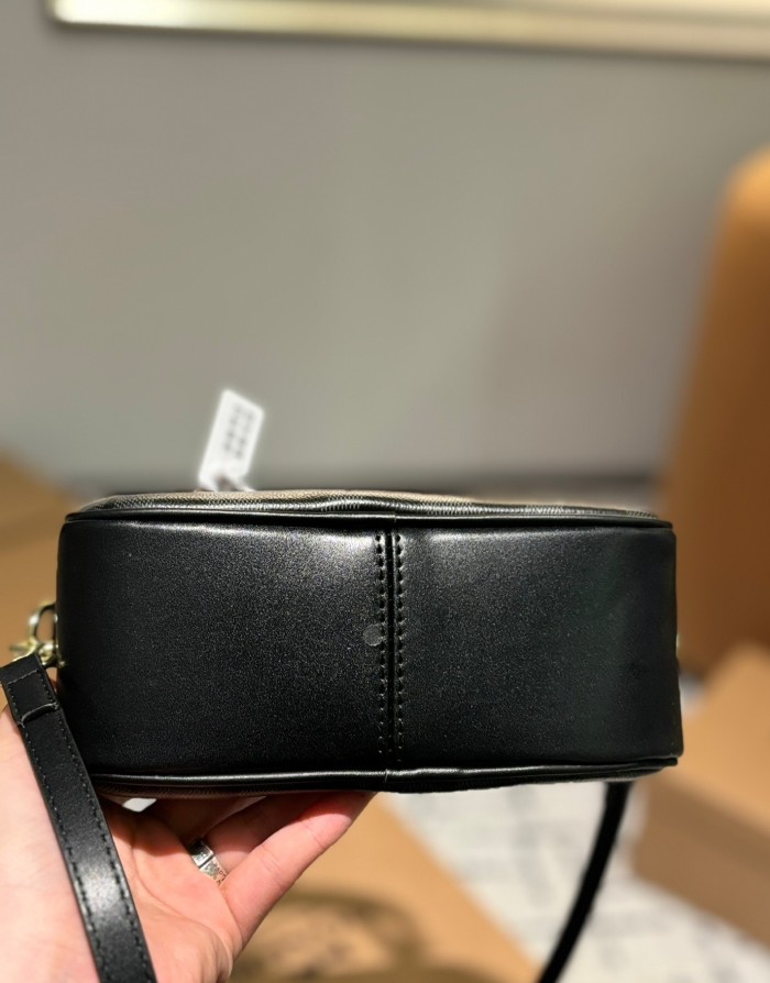 Split leather bag ,3A , size 20x13cm ,no box,  B68-14-21