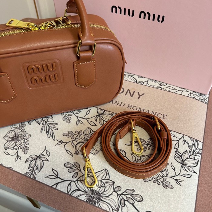 Split leather bag ,3A ,size 23x12x8cm,no box,  B68-35