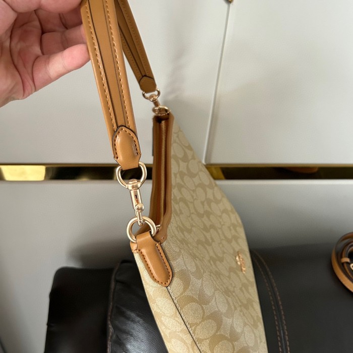 Split leather bag ,3A ,size 28x18cm ,no box,  B68-36