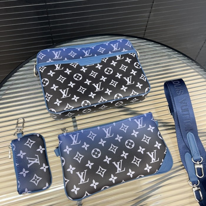 Split leather bag ,3A ,size 25x18cm,no box,  B75-10