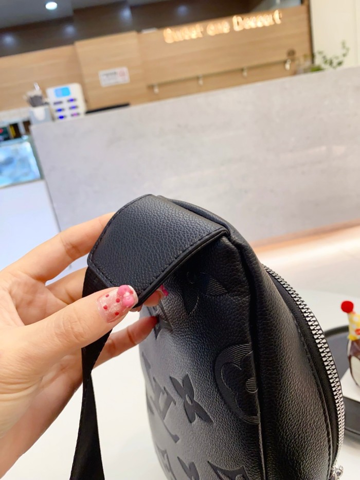 PU leather bag ,budget , size 15x29x7cm,no box,  B28-17