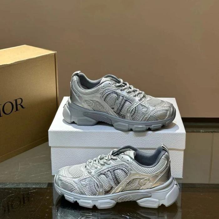 Women's men flat sneaker shoes,3A quality，with box ,size 36-40, SS50-88-90