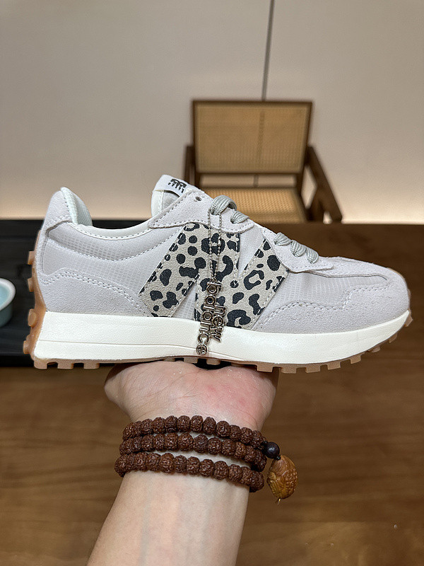 Women men runner sneaker shoes, with box,size 36-45,SS70-2136-2137