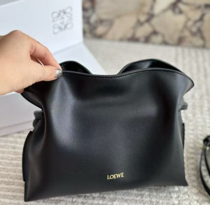 Leather bag ,4A ,size 30x26cm or 24x18cm,no box,  B88-2