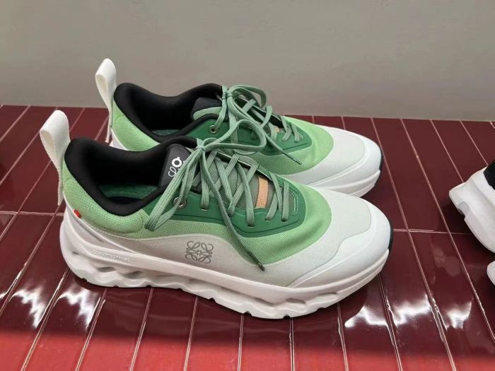 Women men runner sneaker shoes,  with box,size 36-45，SS70-2128-2135