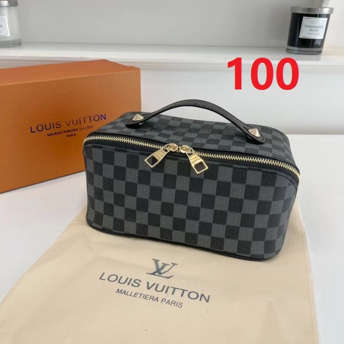 PU leather bag ,budget ,size 25x14x13cm,no box,  B35-95-101