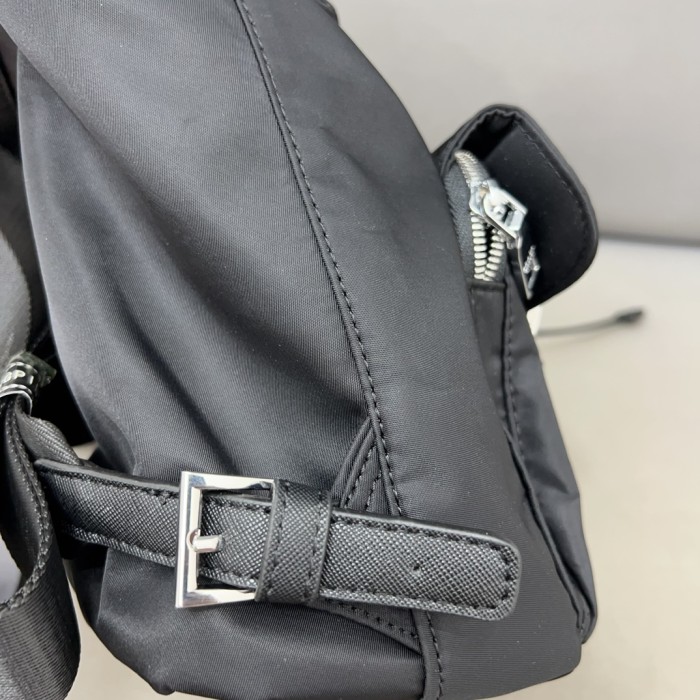 Nylon bag ,3A ,size 30x24cm,no box,  B68-46