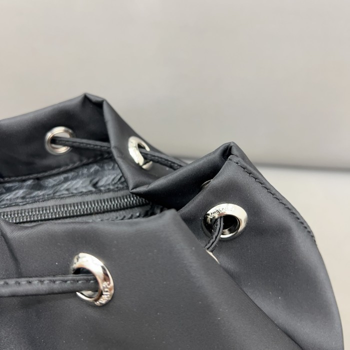 Nylon bag ,3A ,size 30x24cm,no box,  B68-46