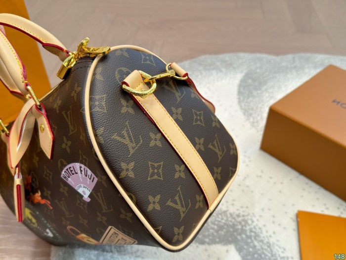 Split leather bag ,3A ,size 30x19cm ,no box,  B68-44
