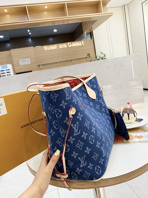 Canvas PU leather bag ,budget ,size 32x28x16cm,no box,  B35-130