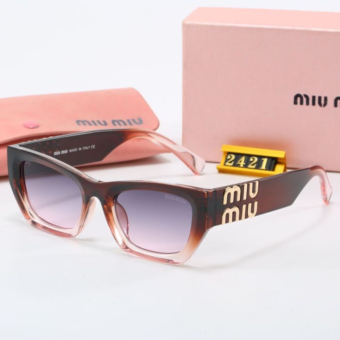 Blue light blocking sunglasses with the box and case ,G25-897-902