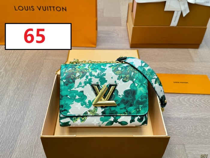 Split leather bag ,3A ,size 23x16cm,no box,  B75-63-69