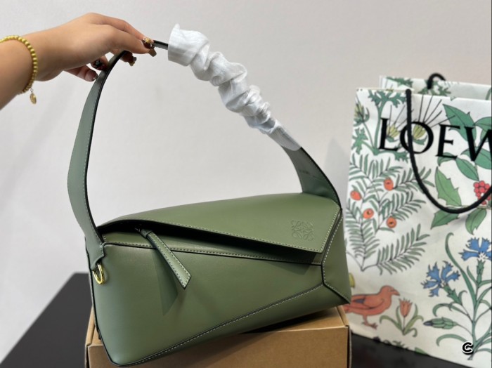 Split leather bag ,3A ,size 29x13cm,no box,  B75-70-75