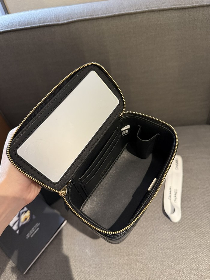 Split leather bag ,3A ,size 16x10x8cm,no box,  B75-60