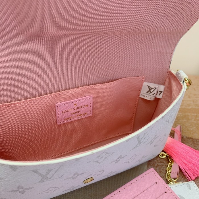 Split leather bag a set,3A ,size: 44x29x17cm /21x13cm/20X11cm,no box,  B75-103