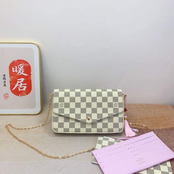 Split leather bag a set,3A ,size: 44x29x17cm /21x13cm/20X11cm,no box,  B75-104