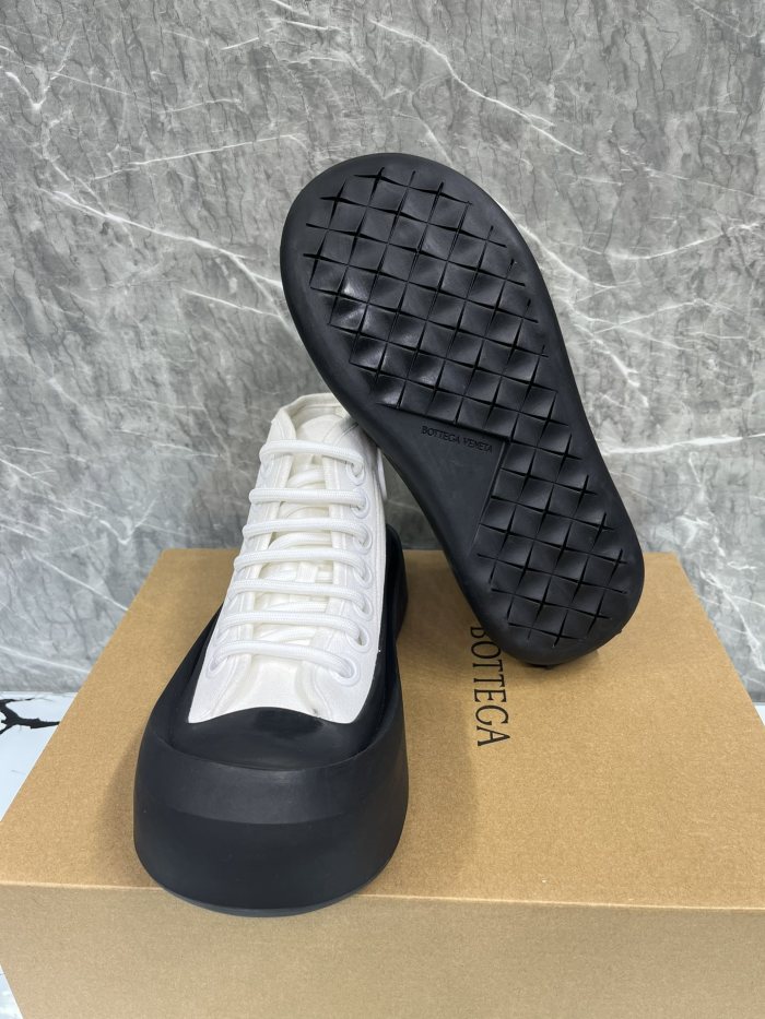 High quality women's men flat shoes,size 34-45, SS110-22