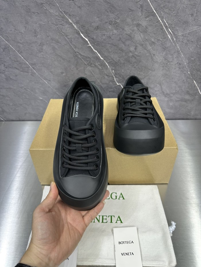 High quality women's men flat shoes,size 34-45, SS110-23