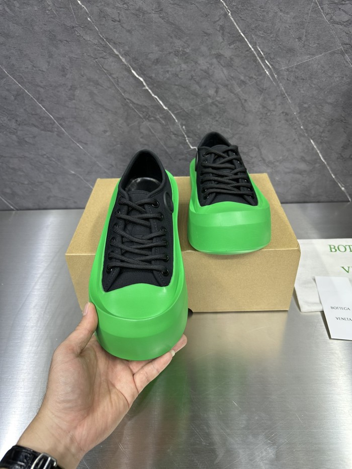 High quality women's men flat shoes,size 34-45, SS110-24