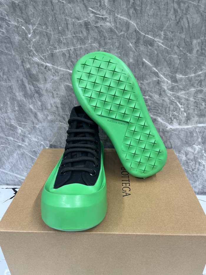 High quality women's men flat shoes,size 34-45, SS110-25