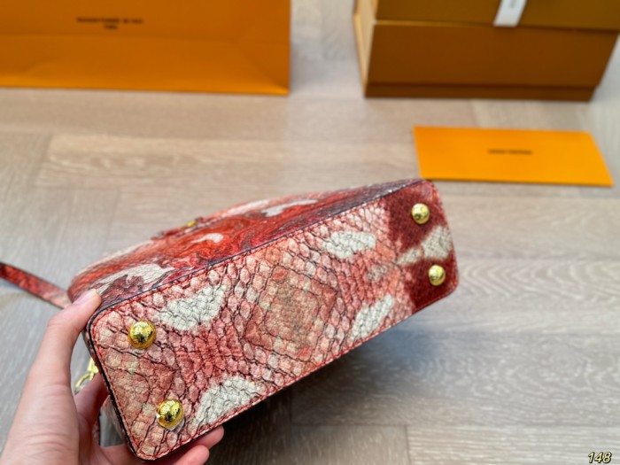 Leather bag ,4A ,size 20X13cm/27X18cm,no box,  B88-8-9