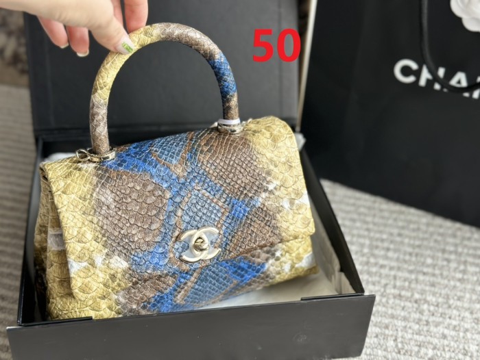 Leather bag ,4A ,size 22x13cm,no box,  B88-47-50