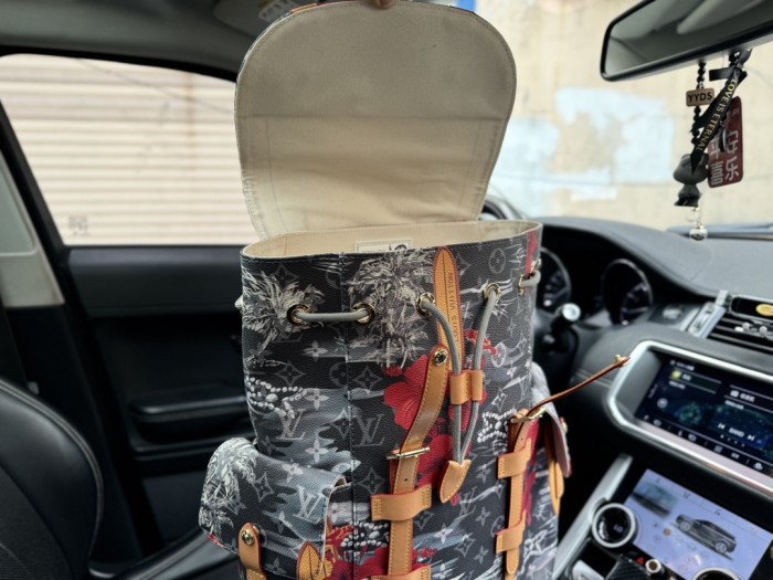 Split leather bag ,4A ,size 41x48x13cm,no box,  B88-70