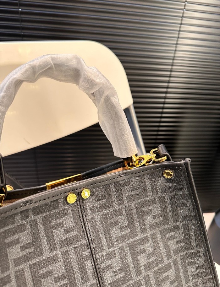 Split leather bag ,4A ,size 30x23cm,no box,  B88-80-85